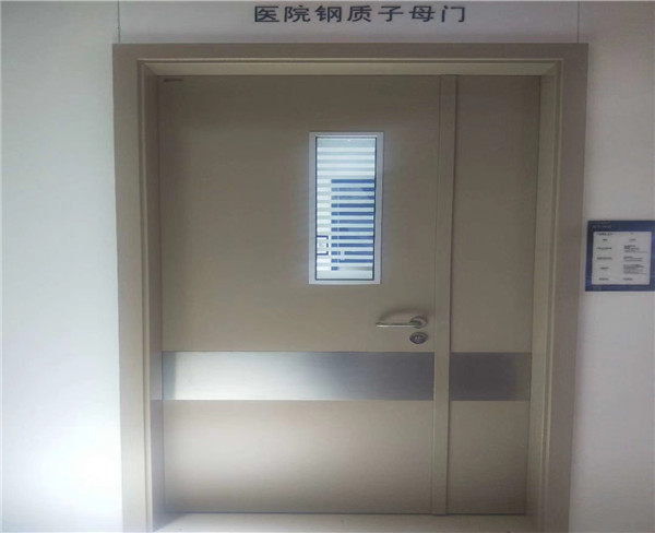 病房門